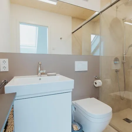 Holiday home Doppelhaushaelfte Thordis Sagard